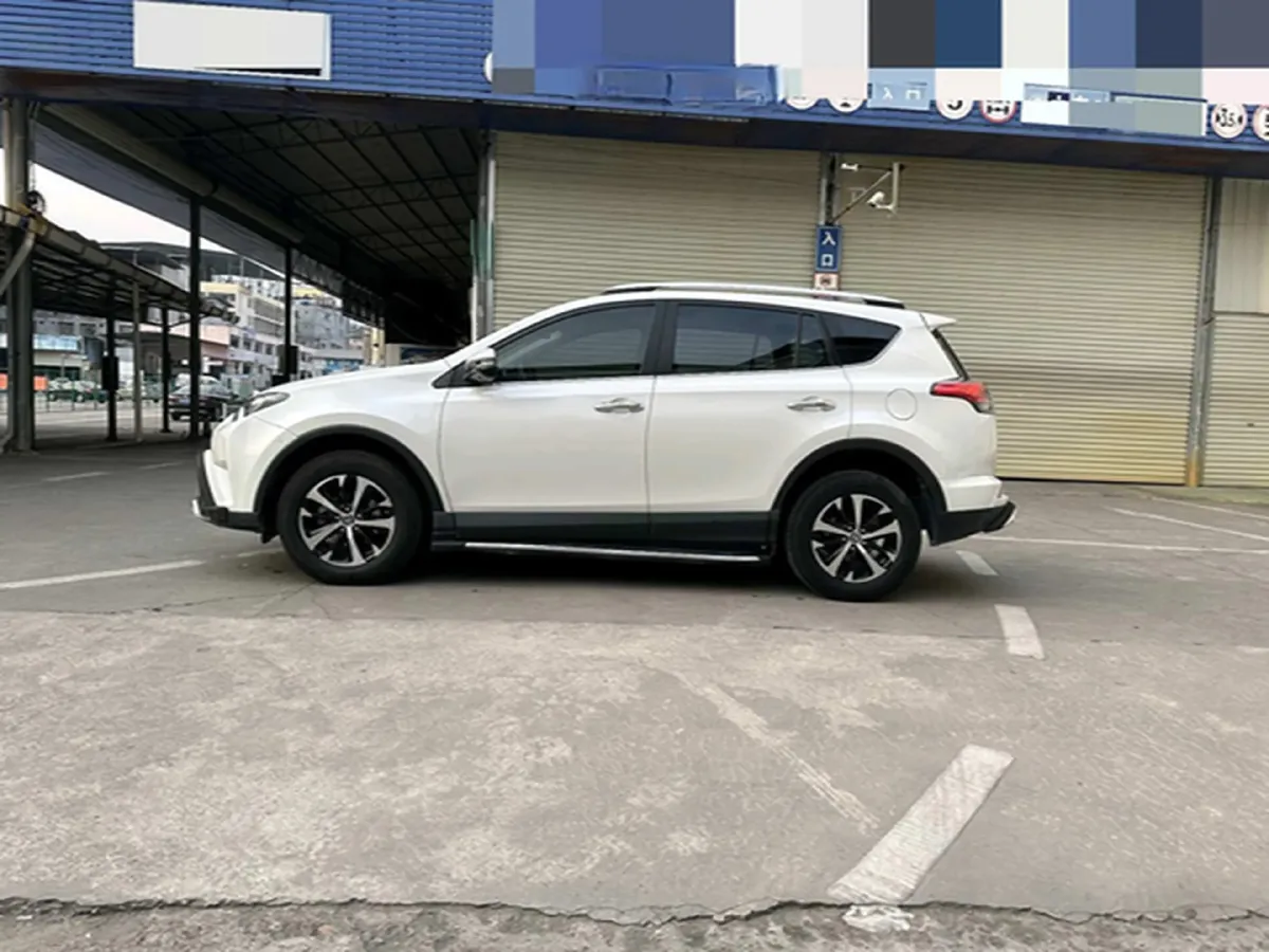 2019 Toyota RAV4 2.0L 151HP L4 CVT,autocango,china used car exporter,china ev exporter,chinese used car exporter,chinese used ev exporter