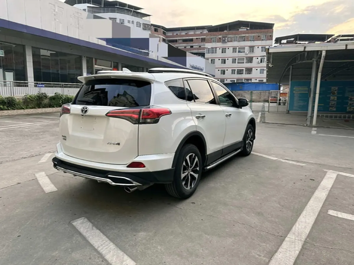2019 Toyota RAV4 2.0L 151HP L4 CVT,autocango,china used car exporter,china ev exporter,chinese used car exporter,chinese used ev exporter