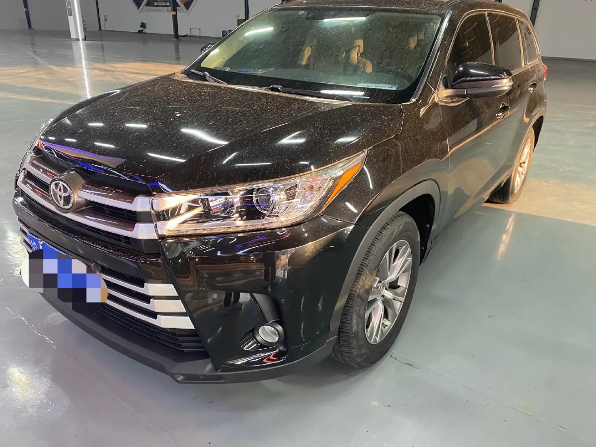 2021 Toyota Highlander 2.0T 220HP L4 6AT,autocango,china used car exporter,china ev exporter,chinese used car exporter,chinese used ev exporter