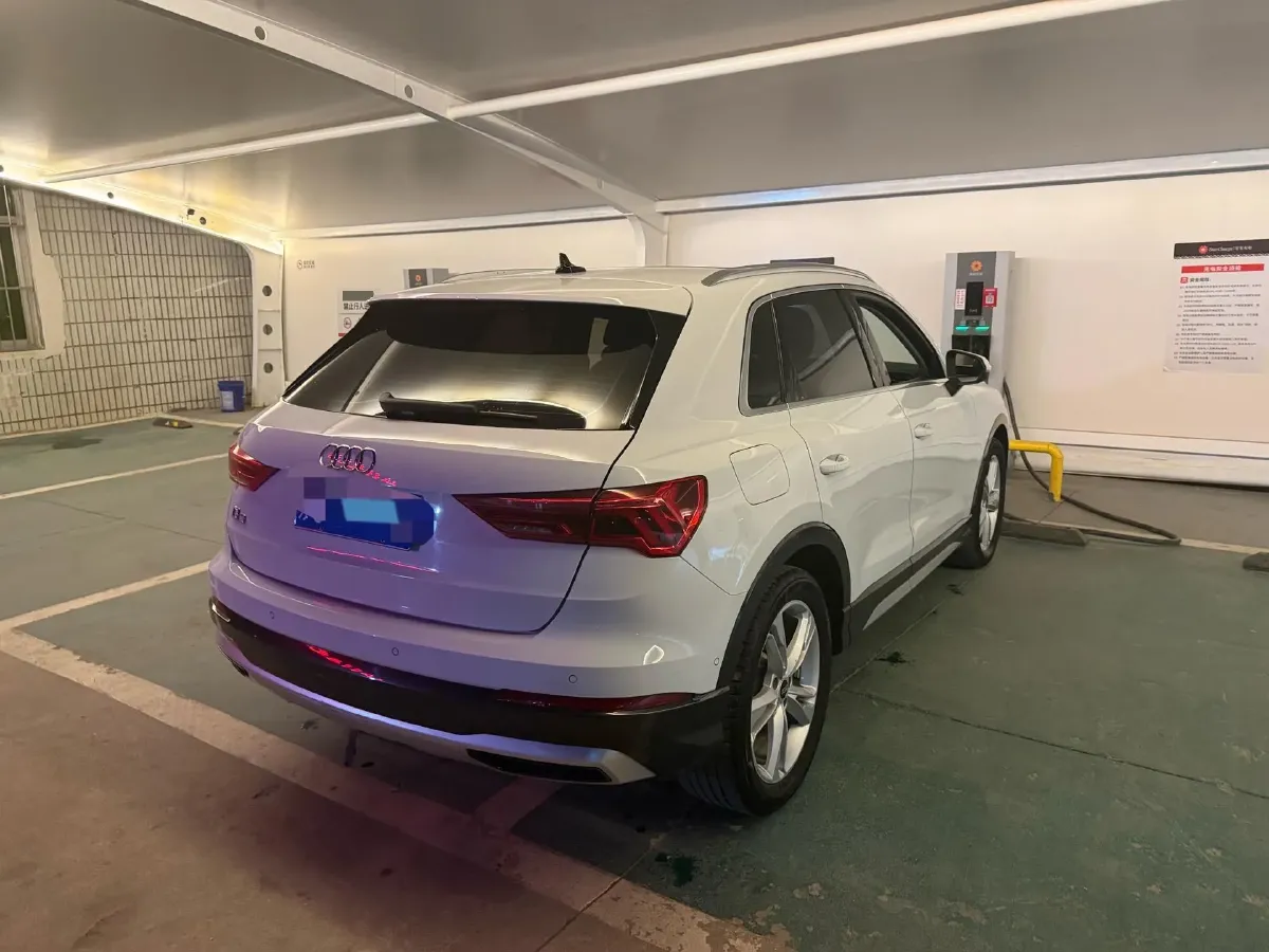 2021 Audi Q3 1.4T 150HP L4 7DCT,autocango,china used car exporter,china ev exporter,chinese used car exporter,chinese used ev exporter