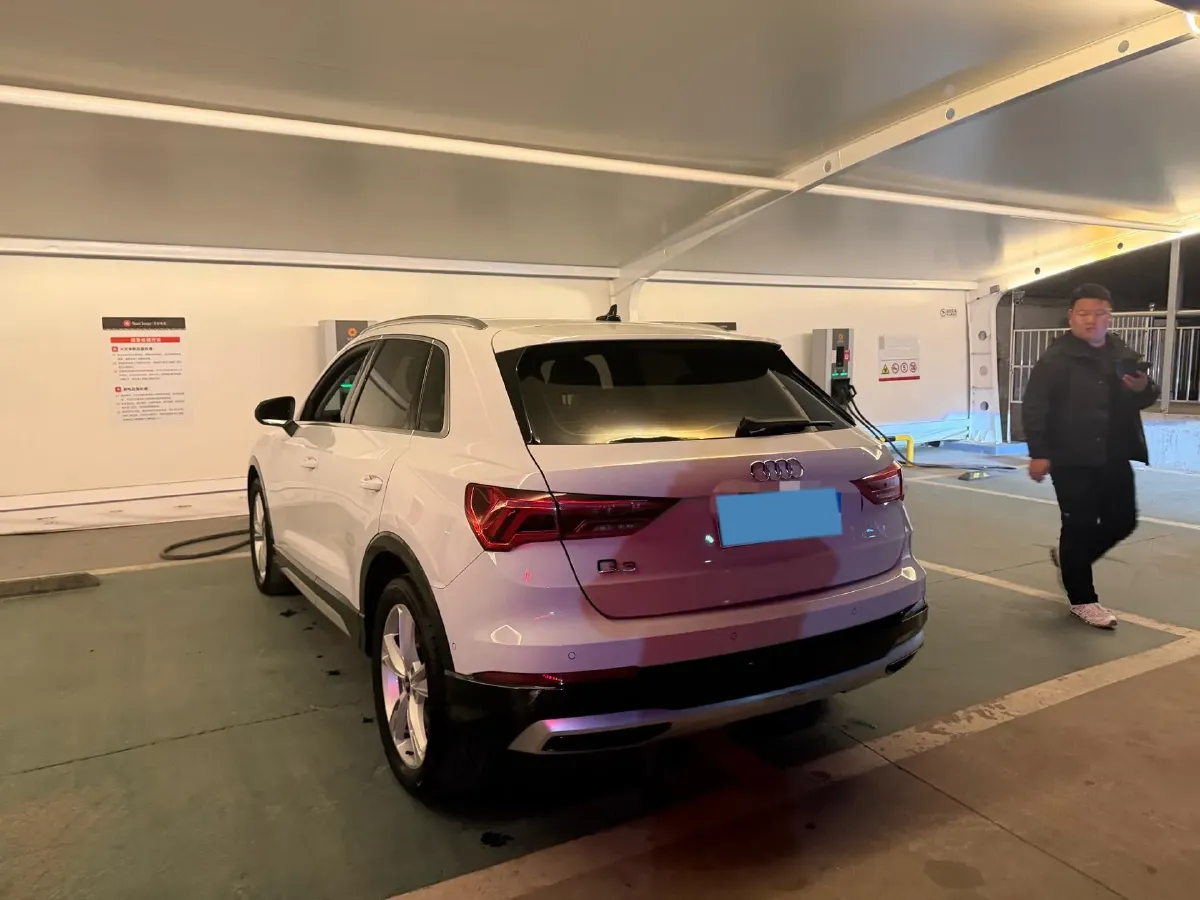 2021 Audi Q3 1.4T 150HP L4 7DCT,autocango,china used car exporter,china ev exporter,chinese used car exporter,chinese used ev exporter