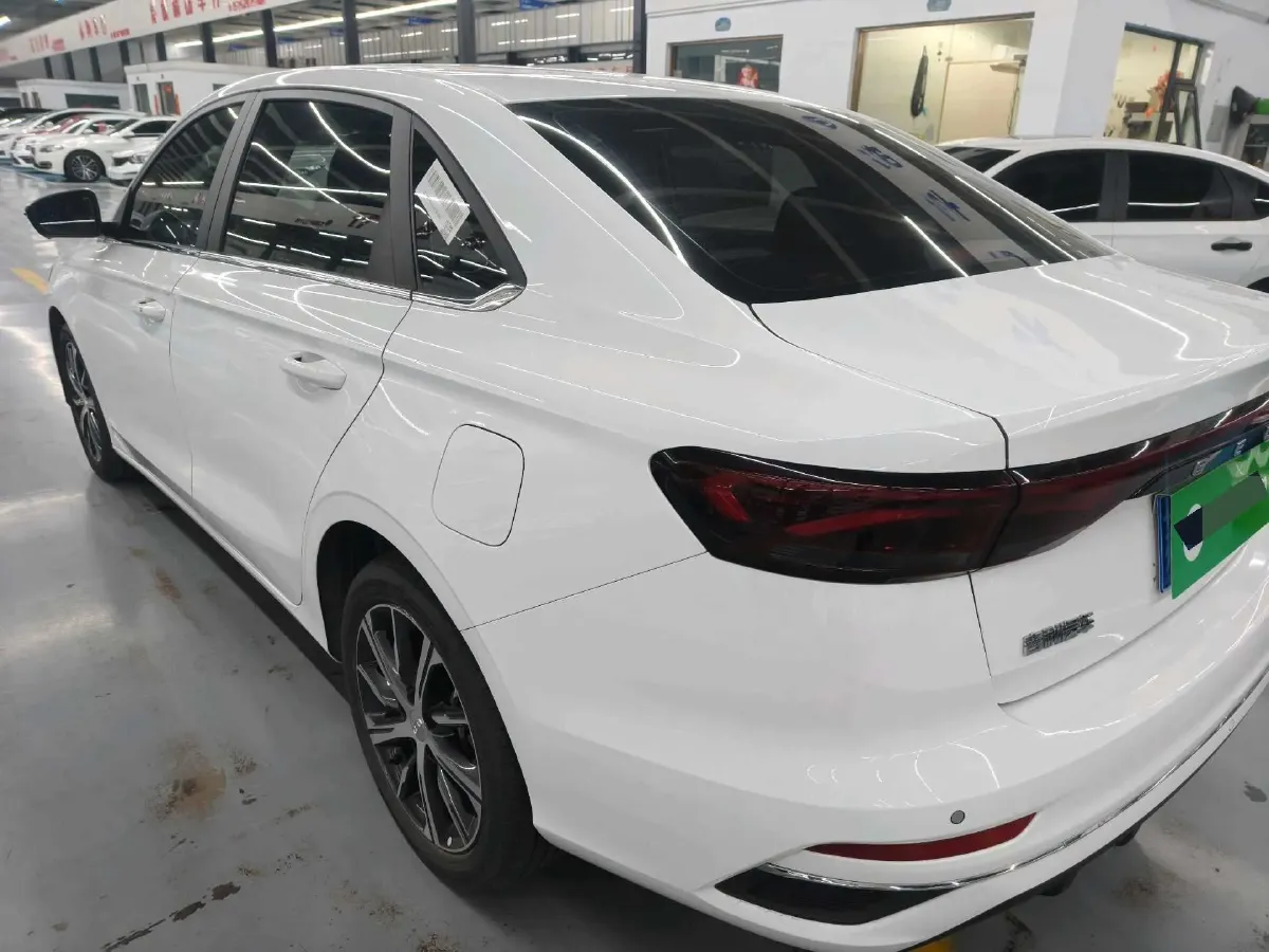 2022 Geely Emgrand 1.5L 114HP L4 CVT,autocango,china used car exporter,china ev exporter,chinese used car exporter,chinese used ev exporter