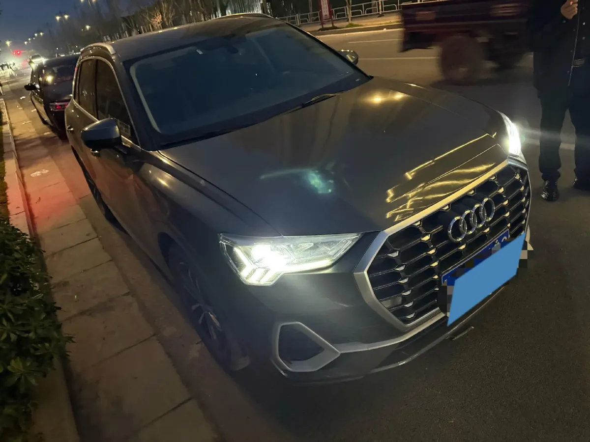 2022 Audi Q3 1.4T 150HP L4 7DCT,autocango,china used car exporter,china ev exporter,chinese used car exporter,chinese used ev exporter