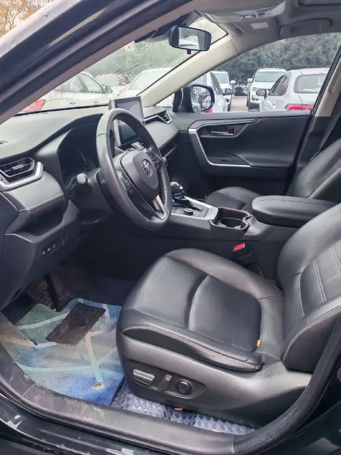 2021 Toyota RAV4 2.5L 178HP L4 E-CVT Hybrid,autocango,china used car exporter,china ev exporter,chinese used car exporter,chinese used ev exporter