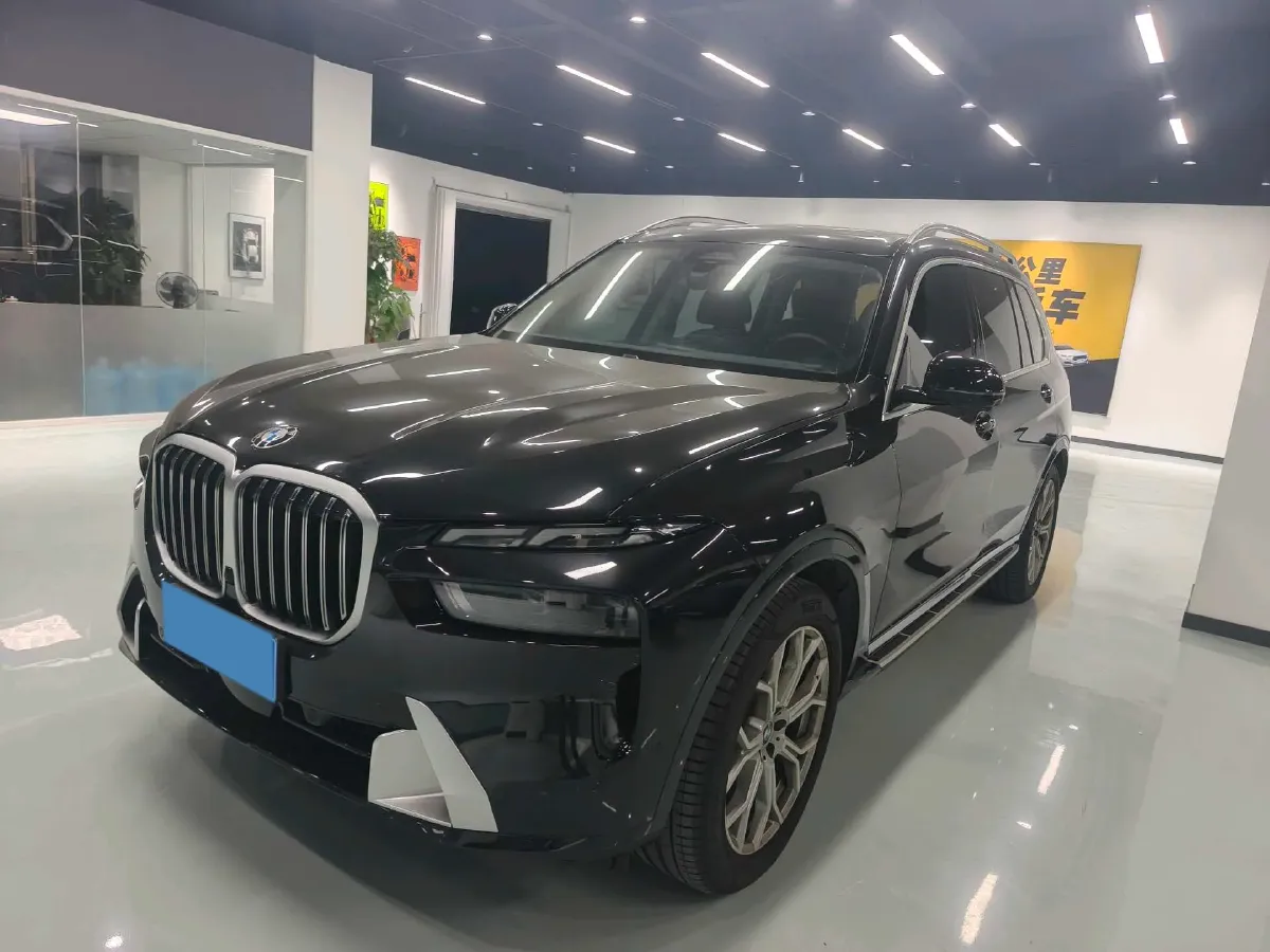 2022 BMW X7 3.0T 340HP L6 8AT,autocango,china used car exporter,china ev exporter,chinese used car exporter,chinese used ev exporter