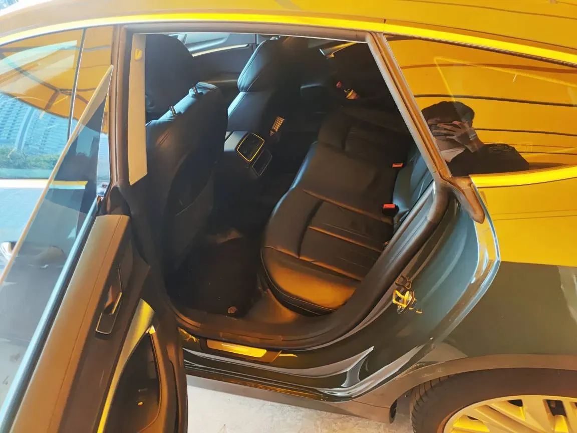 2021 Audi A7 2.0T 245HP L4 7DCT,autocango,china used car exporter,china ev exporter,chinese used car exporter,chinese used ev exporter