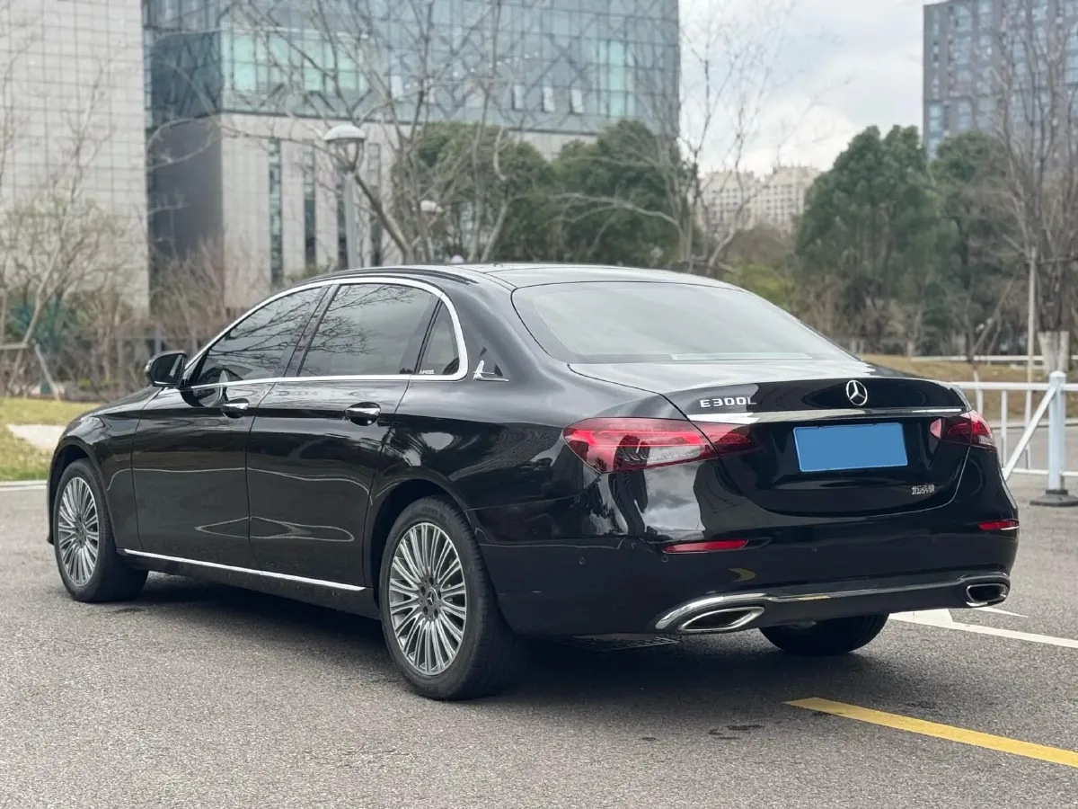 2023 Mercedes-Benz E Class 2.0T 258HP L4 9AT,autocango,china used car exporter,china ev exporter,chinese used car exporter,chinese used ev exporter