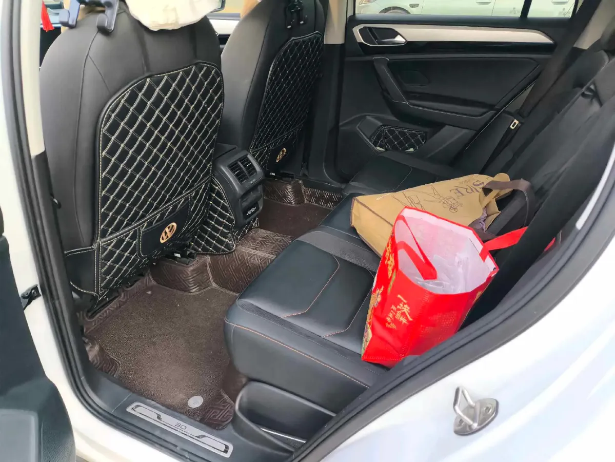 2021 Volkswagen Tayron 2.0T 186HP L4 7DCT,autocango,china used car exporter,china ev exporter,chinese used car exporter,chinese used ev exporter