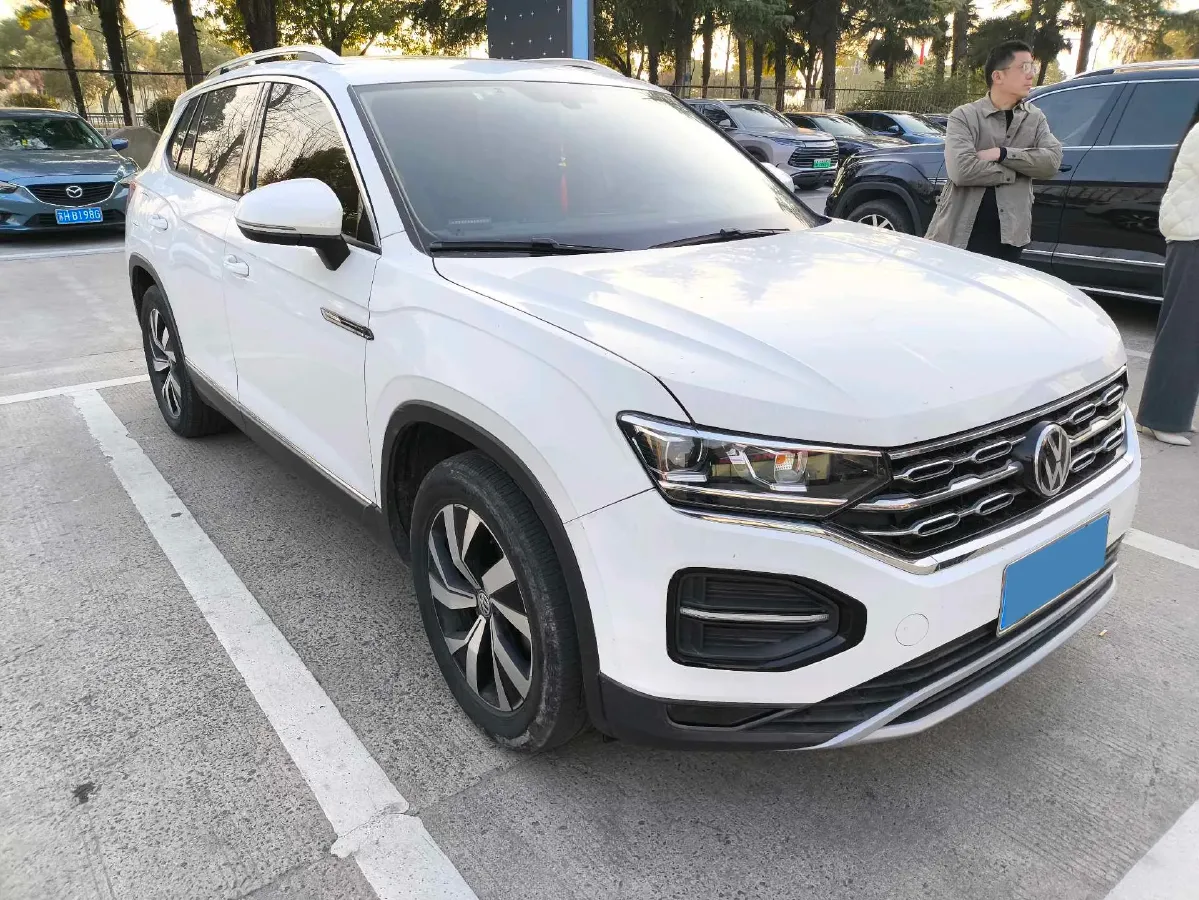 2021 Volkswagen Tayron 2.0T 186HP L4 7DCT,autocango,china used car exporter,china ev exporter,chinese used car exporter,chinese used ev exporter