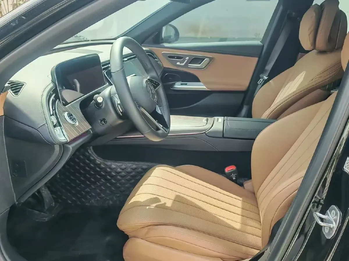 2025 Mercedes-Benz E Class 2.0T 258HP L4 9AT,autocango,china used car exporter,china ev exporter,chinese used car exporter,chinese used ev exporter