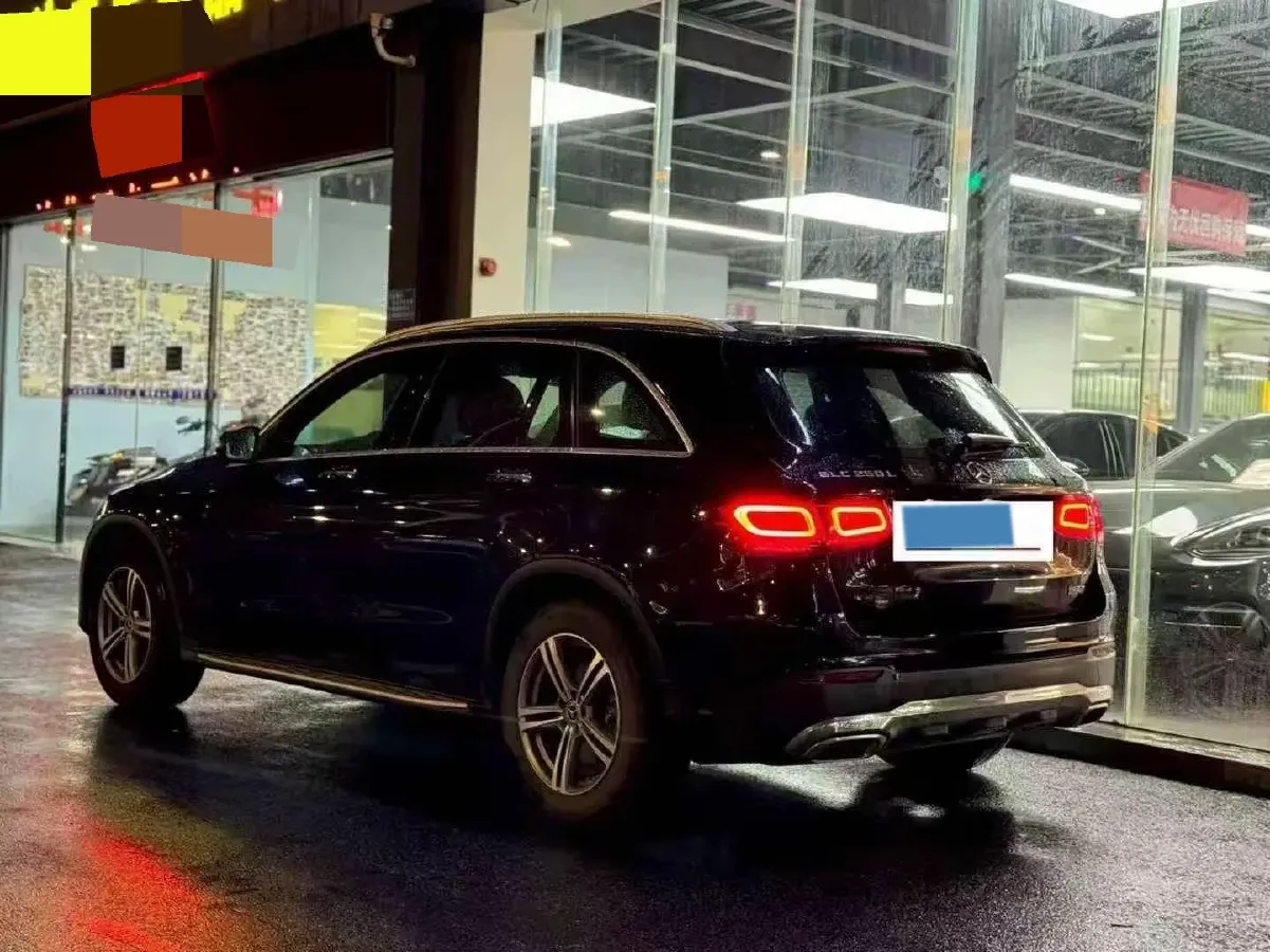 2021 Mercedes-Benz GLC Class 2.0T 197HP L4 9AT,autocango,china used car exporter,china ev exporter,chinese used car exporter,chinese used ev exporter