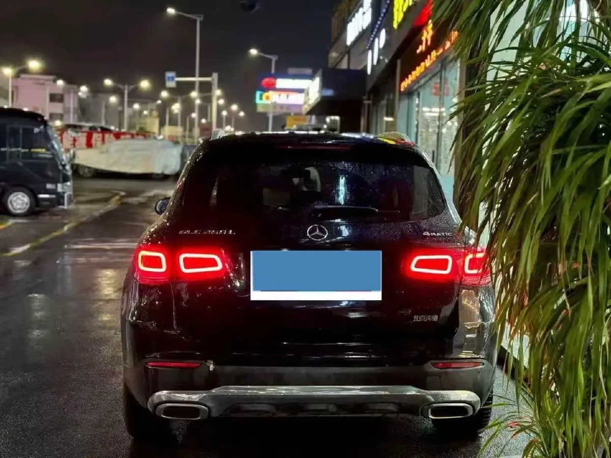 2021 Mercedes-Benz GLC Class 2.0T 197HP L4 9AT,autocango,china used car exporter,china ev exporter,chinese used car exporter,chinese used ev exporter