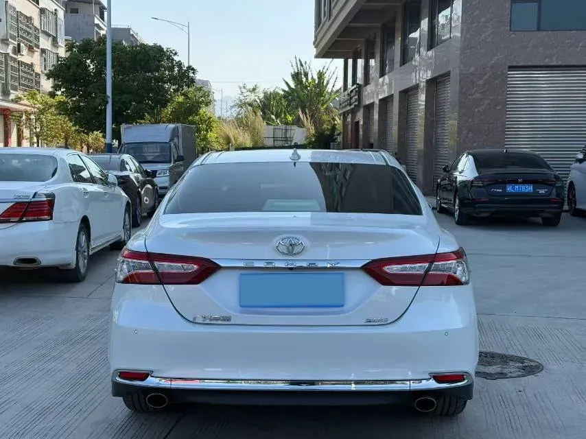 2023 Toyota Camry 2.0L 177HP L4 CVT,autocango,china used car exporter,china ev exporter,chinese used car exporter,chinese used ev exporter