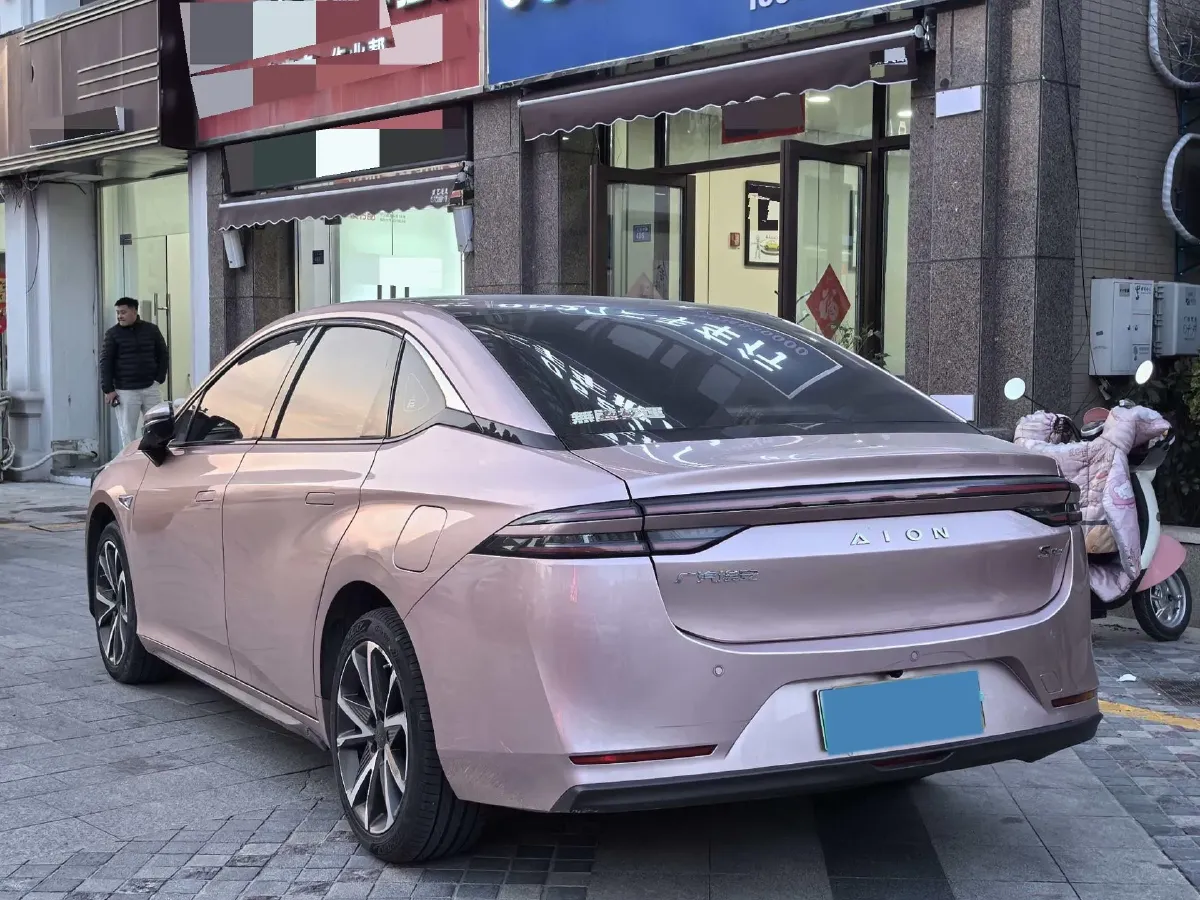 2022 LYNK&CO 02 2.0T 190HP L4 7DCT,autocango,china used car exporter,china ev exporter,chinese used car exporter,chinese used ev exporter