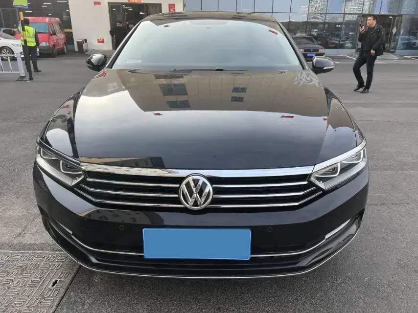 2019 Chevrolet Malibu XL 2.0T 241HP L4 9AT,autocango,china used car exporter,china ev exporter,chinese used car exporter,chinese used ev exporter