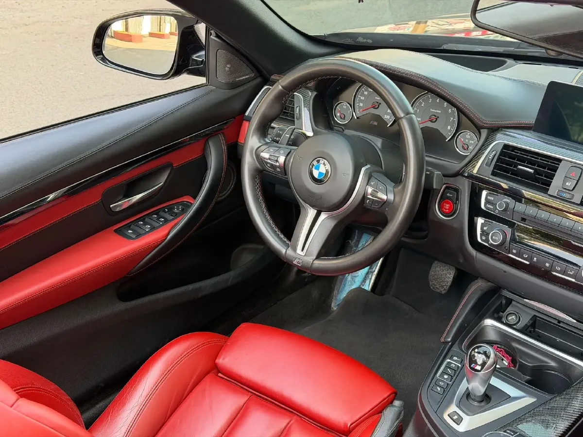 2019 BMW M4 3.0T 450HP L6 7DCT,autocango,china used car exporter,china ev exporter,chinese used car exporter,chinese used ev exporter