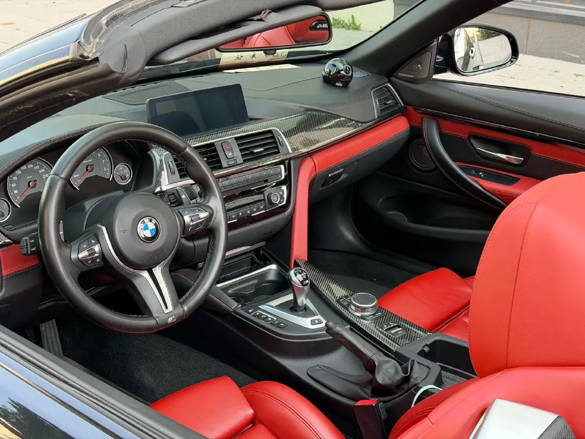 2019 BMW M4 3.0T 450HP L6 7DCT,autocango,china used car exporter,china ev exporter,chinese used car exporter,chinese used ev exporter