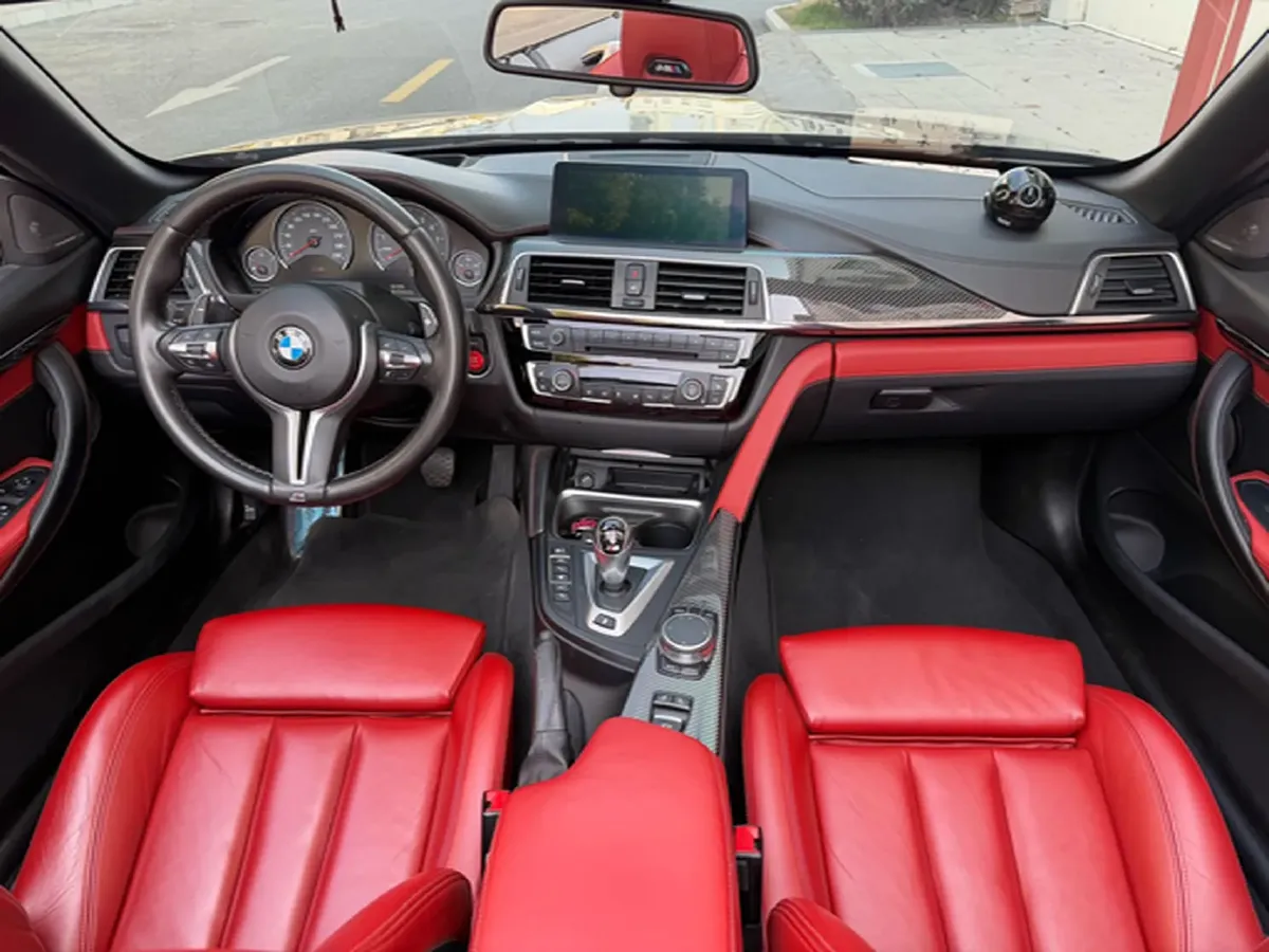 2019 BMW M4 3.0T 450HP L6 7DCT,autocango,china used car exporter,china ev exporter,chinese used car exporter,chinese used ev exporter