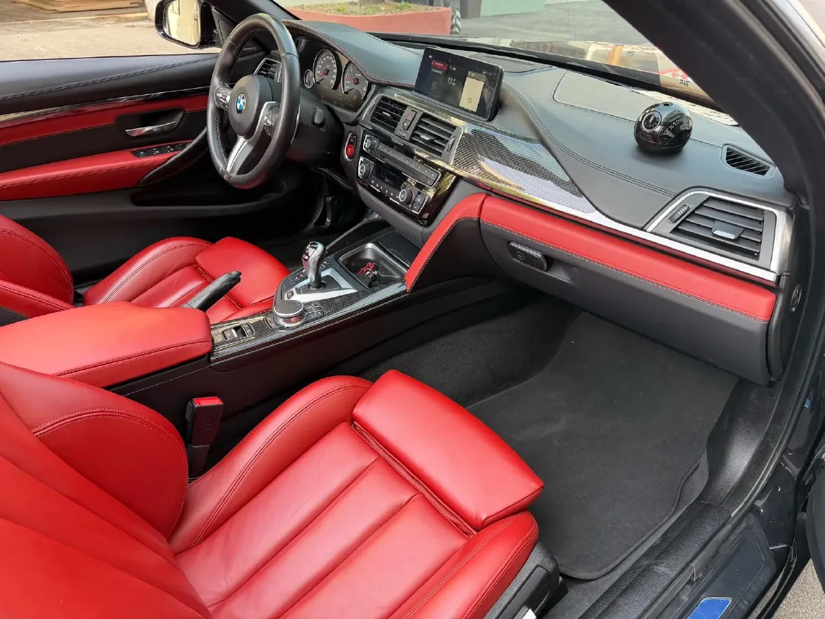 2019 BMW M4 3.0T 450HP L6 7DCT,autocango,china used car exporter,china ev exporter,chinese used car exporter,chinese used ev exporter