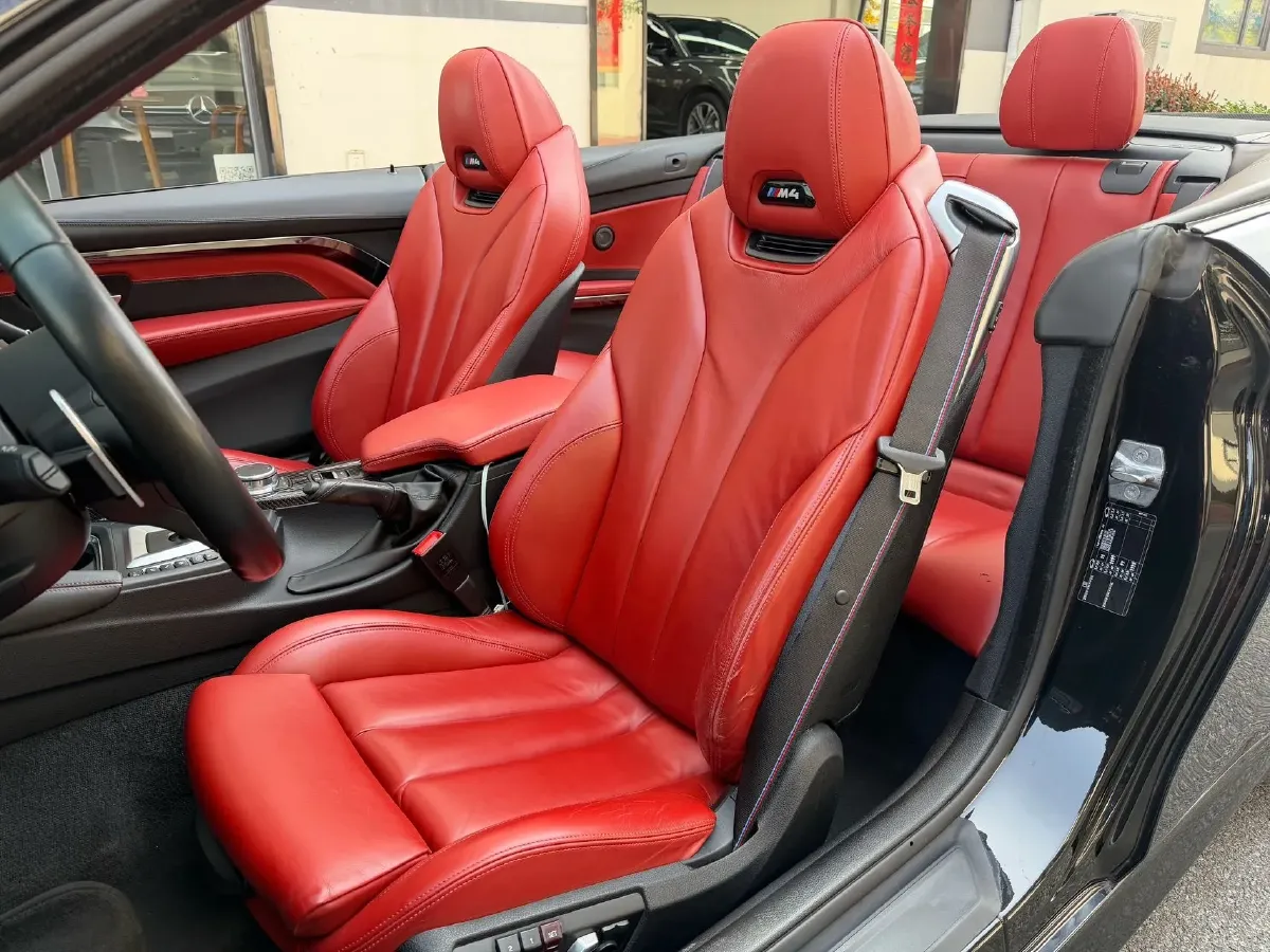 2019 BMW M4 3.0T 450HP L6 7DCT,autocango,china used car exporter,china ev exporter,chinese used car exporter,chinese used ev exporter