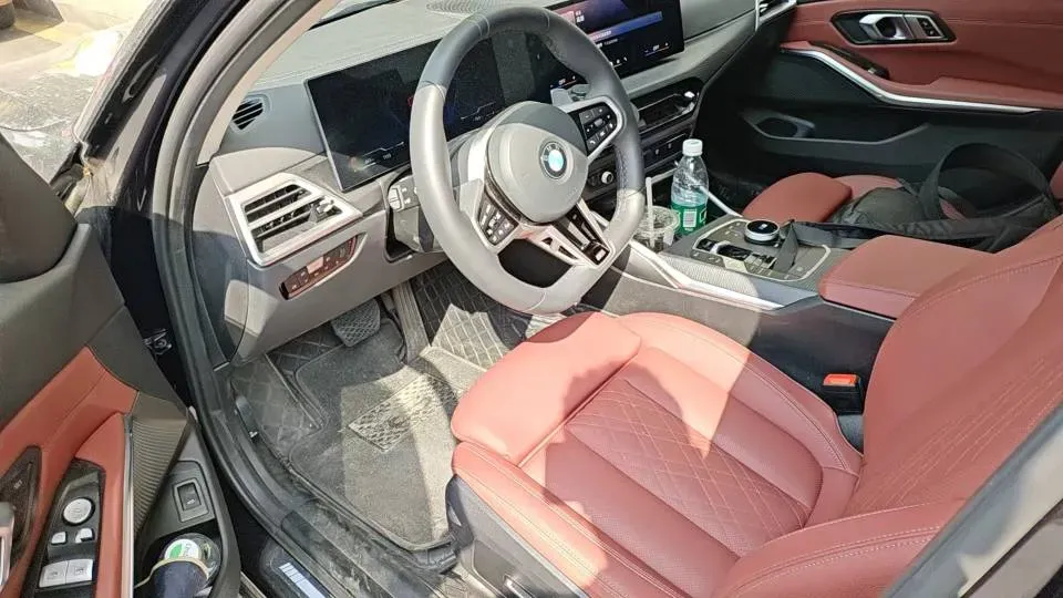 2025 BMW 3 Series 2.0T 184HP L4 8AT,autocango,china used car exporter,china ev exporter,chinese used car exporter,chinese used ev exporter