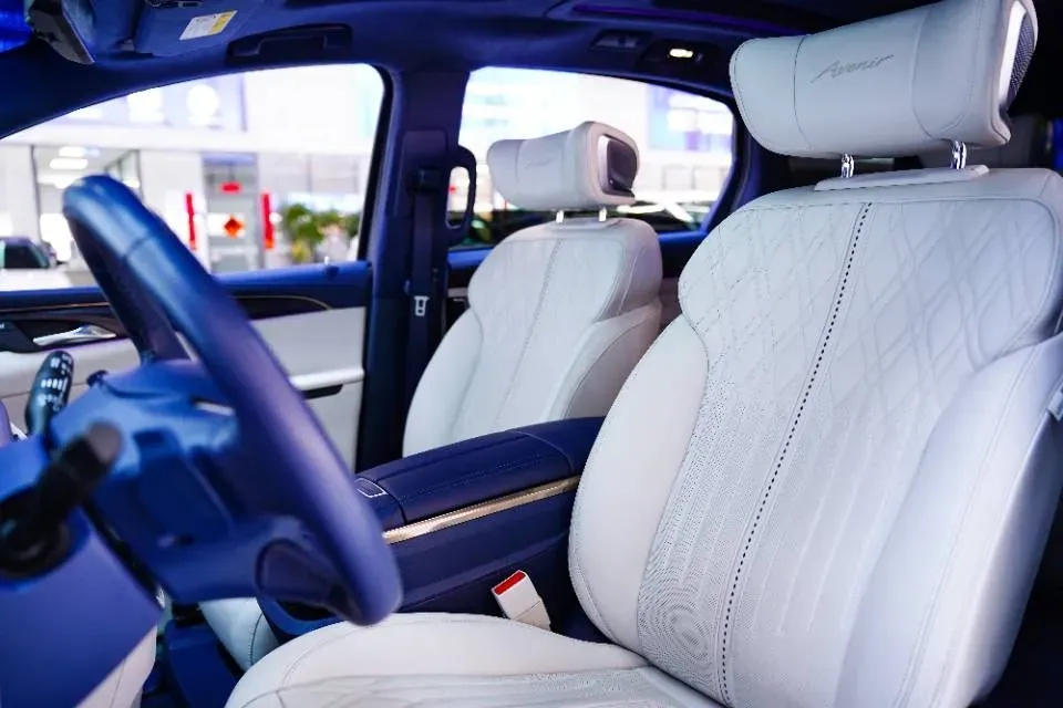 2022 Buick GL8 2.0T 237HP L4 9AT,autocango,china used car exporter,china ev exporter,chinese used car exporter,chinese used ev exporter