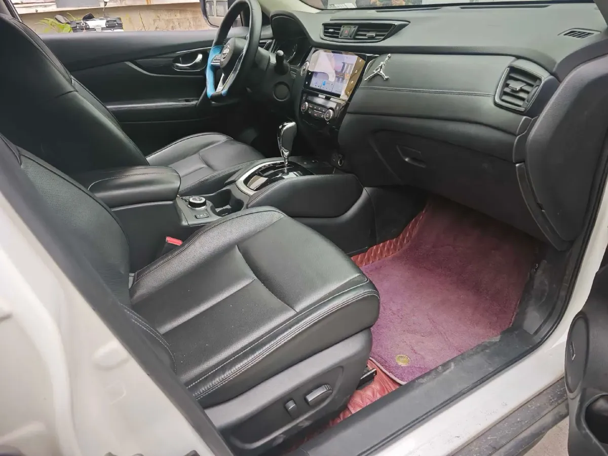 2021 Nissan X-Trail 2.5L 181HP L4 CVT,autocango,china used car exporter,china ev exporter,chinese used car exporter,chinese used ev exporter