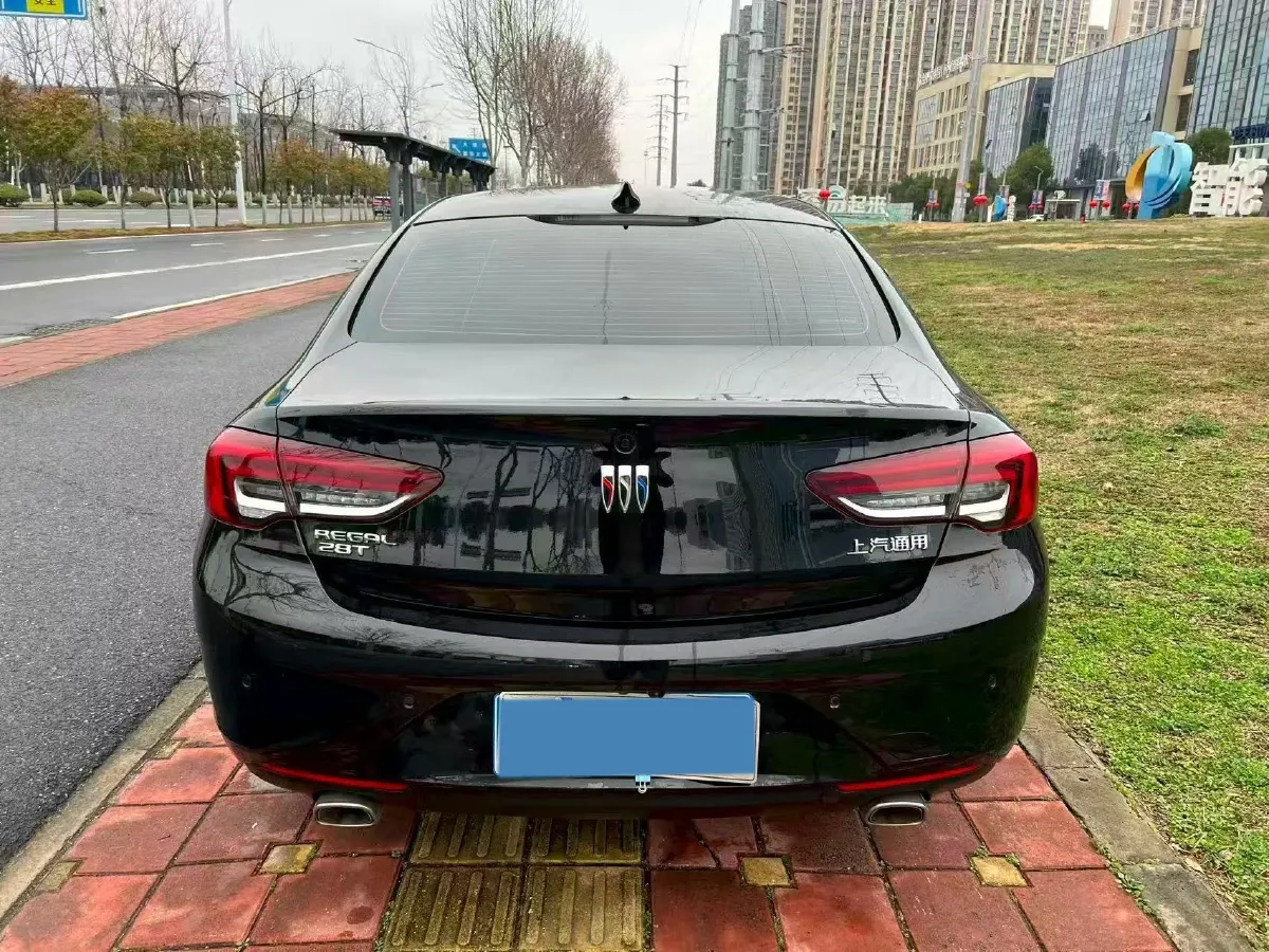 2024 Buick Regal 2.0T 237HP L4 9AT,autocango,china used car exporter,china ev exporter,chinese used car exporter,chinese used ev exporter