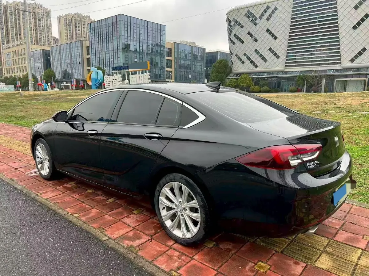 2024 Buick Regal 2.0T 237HP L4 9AT,autocango,china used car exporter,china ev exporter,chinese used car exporter,chinese used ev exporter