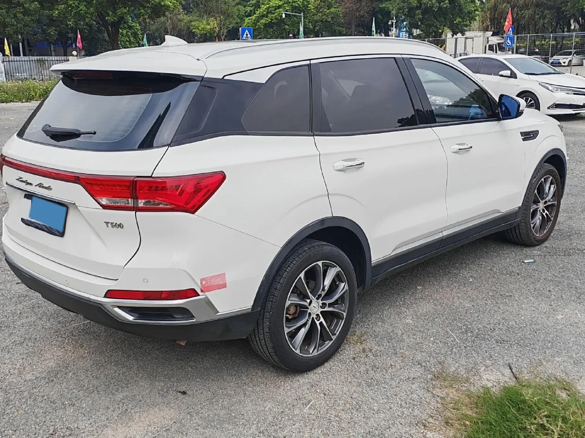 2018 Zotye T500 1.5T 156HP L4 6AT,autocango,china used car exporter,china ev exporter,chinese used car exporter,chinese used ev exporter