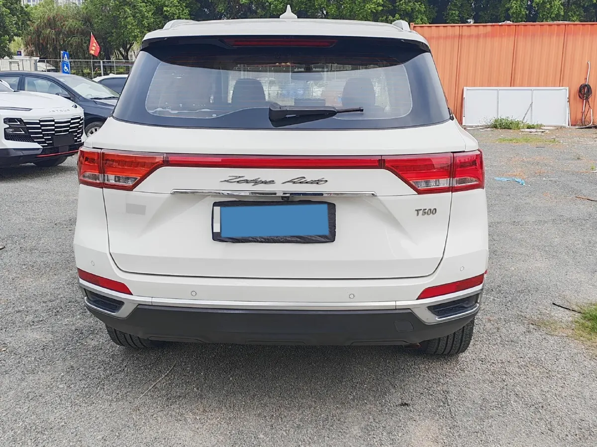 2018 Zotye T500 1.5T 156HP L4 6AT,autocango,china used car exporter,china ev exporter,chinese used car exporter,chinese used ev exporter