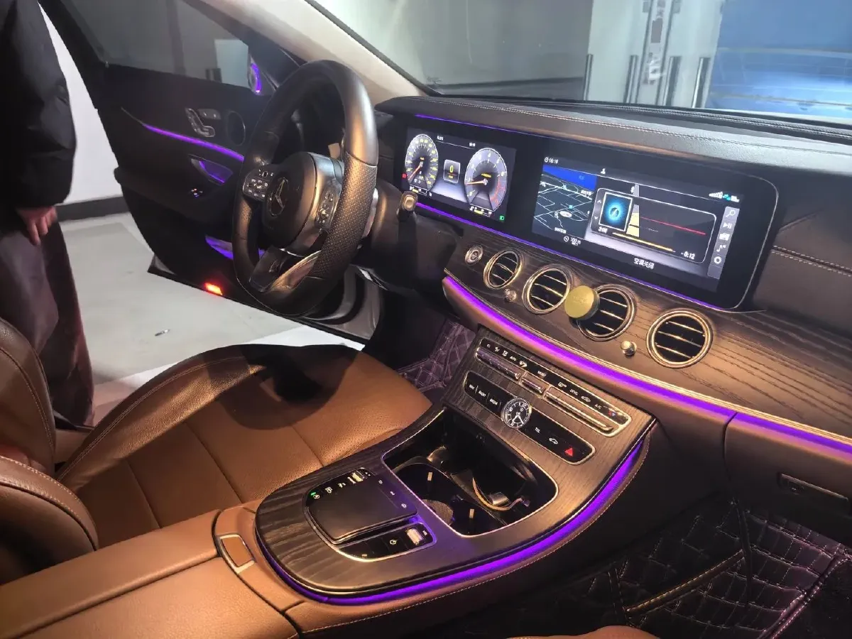 2020 Mercedes-Benz E Class 2.0T 258HP L4 9AT,autocango,china used car exporter,china ev exporter,chinese used car exporter,chinese used ev exporter