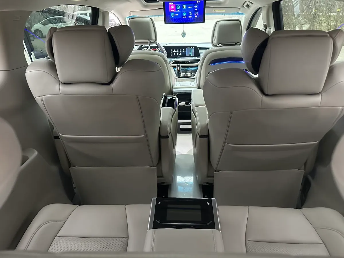 2020 Buick GL8 2.0T 237HP L4 9AT,autocango,china used car exporter,china ev exporter,chinese used car exporter,chinese used ev exporter