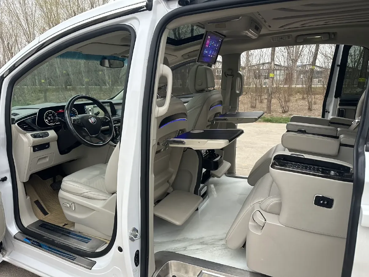 2020 Buick GL8 2.0T 237HP L4 9AT,autocango,china used car exporter,china ev exporter,chinese used car exporter,chinese used ev exporter