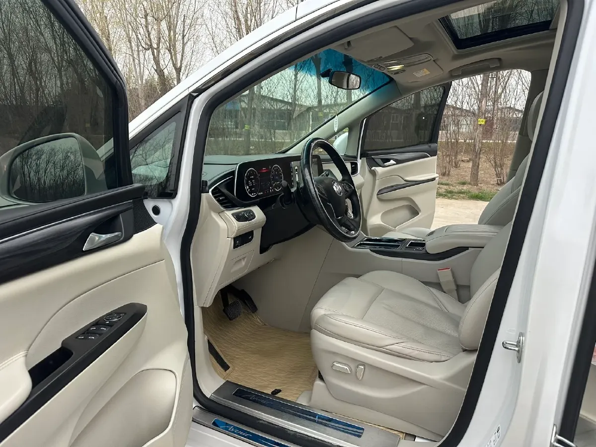 2020 Buick GL8 2.0T 237HP L4 9AT,autocango,china used car exporter,china ev exporter,chinese used car exporter,chinese used ev exporter