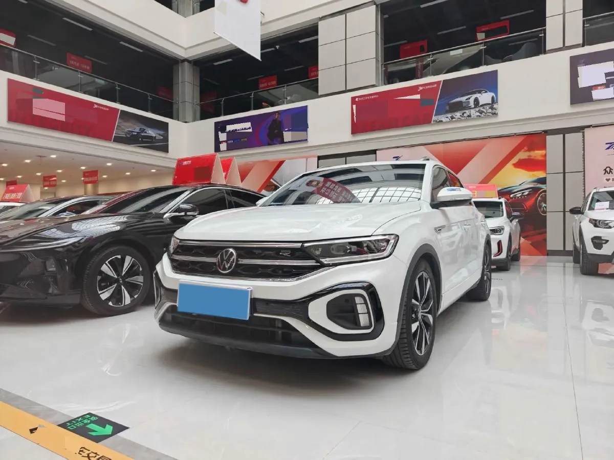 2023 Volkswagen T-Roc 1.5T 160HP L4 7DCT,autocango,china used car exporter,china ev exporter,chinese used car exporter,chinese used ev exporter
