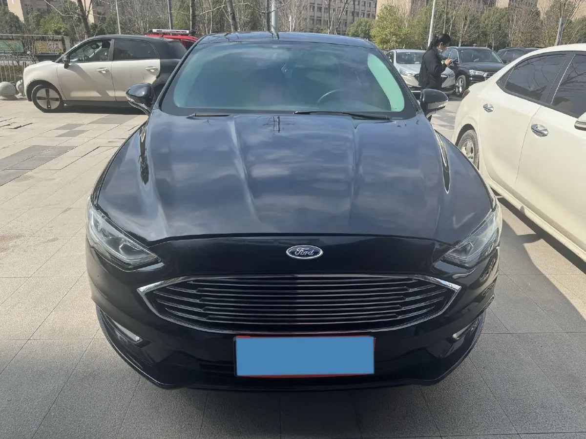 2018 Ford Mondeo 2.0T 204HP L4 6AT,autocango,china used car exporter,china ev exporter,chinese used car exporter,chinese used ev exporter