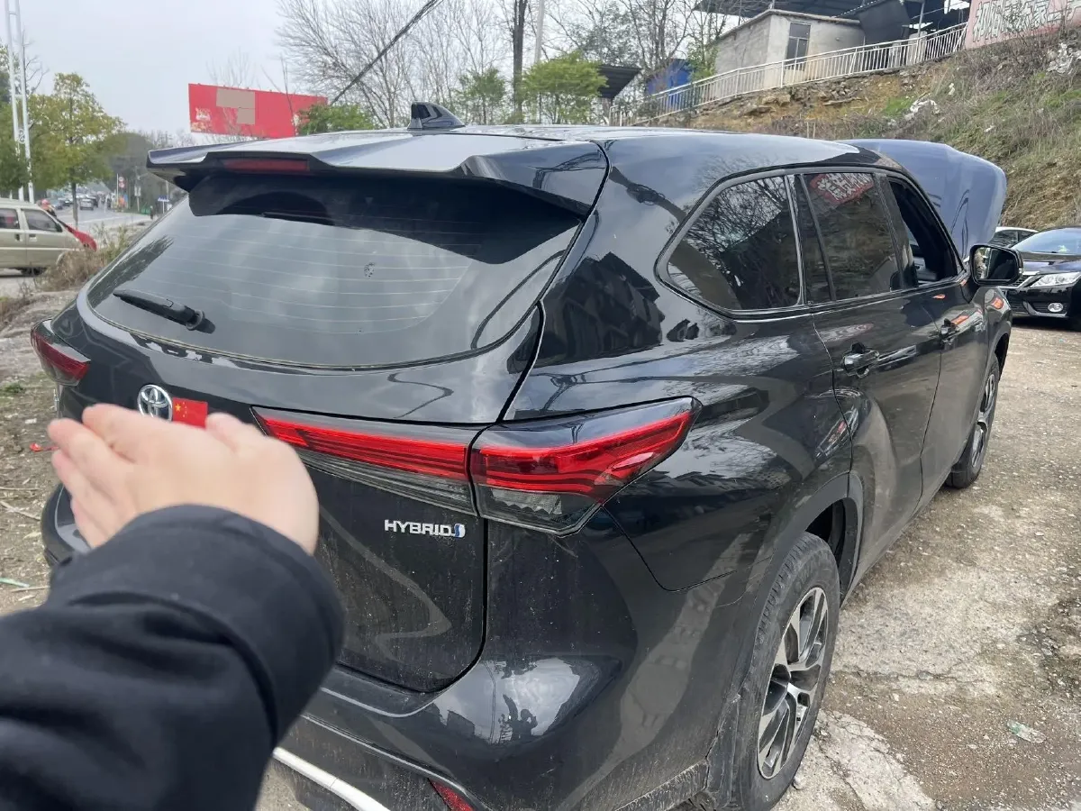 2021 Toyota Crown Kluger 2.5L 192HP L4 E-CVT Hybrid,autocango,china used car exporter,china ev exporter,chinese used car exporter,chinese used ev exporter