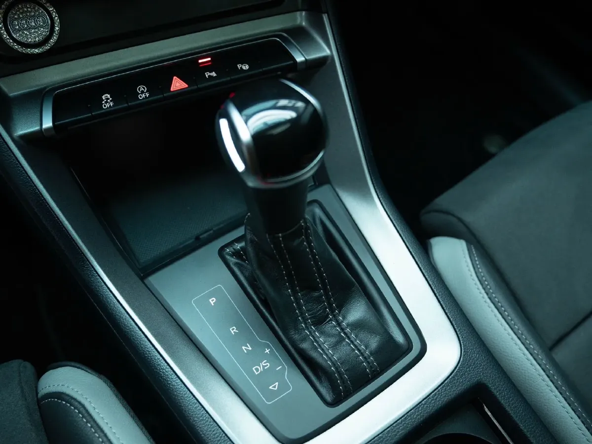 2023 Audi Q3 1.4T 150HP L4 7DCT,autocango,china used car exporter,china ev exporter,chinese used car exporter,chinese used ev exporter