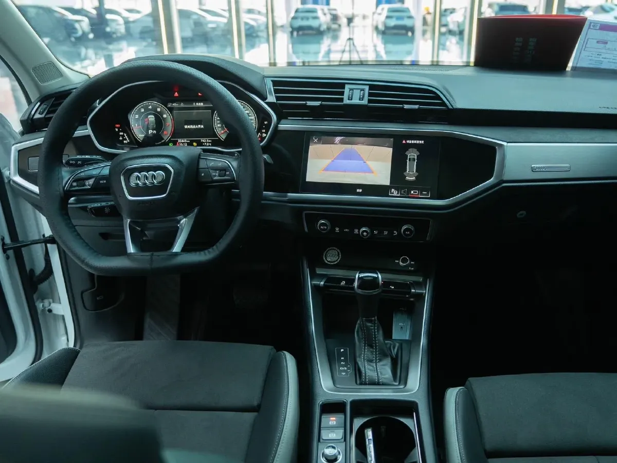 2023 Audi Q3 1.4T 150HP L4 7DCT,autocango,china used car exporter,china ev exporter,chinese used car exporter,chinese used ev exporter