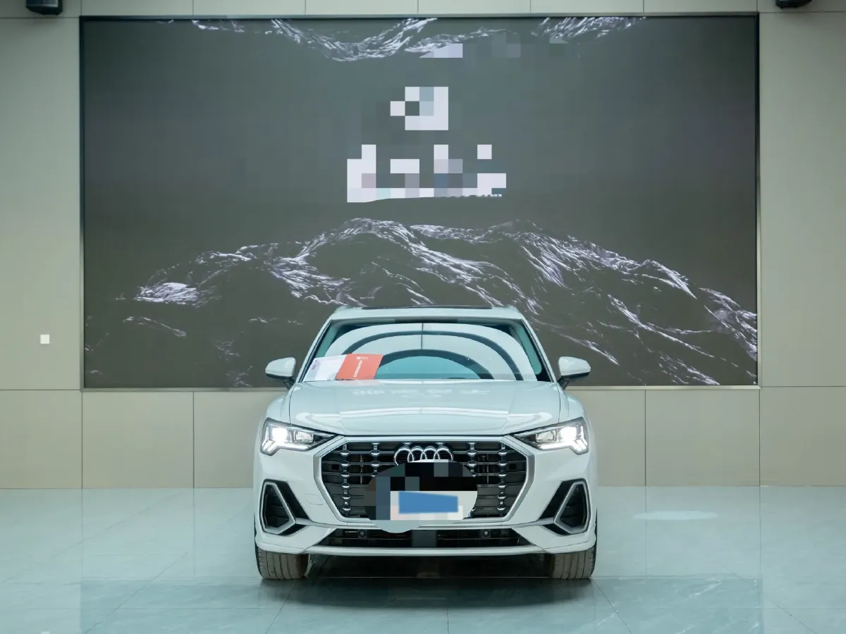 2023 Audi Q3 1.4T 150HP L4 7DCT,autocango,china used car exporter,china ev exporter,chinese used car exporter,chinese used ev exporter