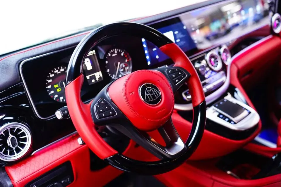 2021 Mercedes-Benz Vito 2.0T 211HP L4 9AT,autocango,china used car exporter,china ev exporter,chinese used car exporter,chinese used ev exporter