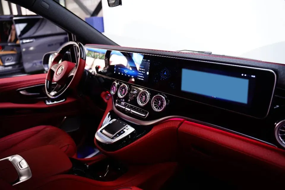 2021 Mercedes-Benz Vito 2.0T 211HP L4 9AT,autocango,china used car exporter,china ev exporter,chinese used car exporter,chinese used ev exporter