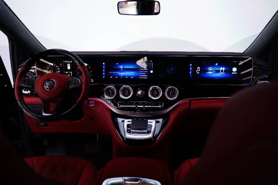 2021 Mercedes-Benz Vito 2.0T 211HP L4 9AT,autocango,china used car exporter,china ev exporter,chinese used car exporter,chinese used ev exporter