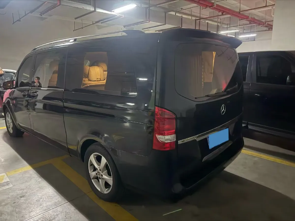 2020 Mercedes-Benz Vito 2.0T 211HP L4 9AT,autocango,china used car exporter,china ev exporter,chinese used car exporter,chinese used ev exporter