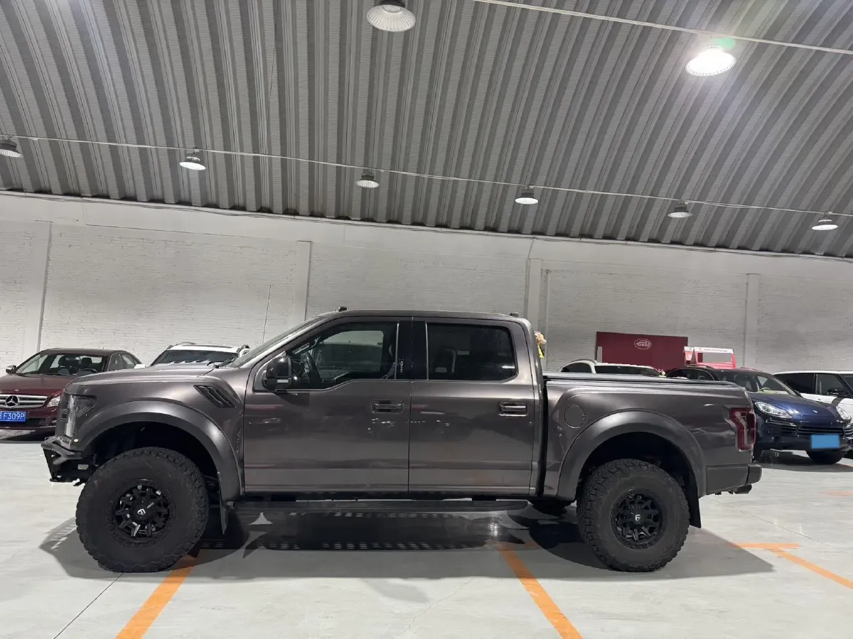 2019 Ford F-150 3.5T 381HP V6 10AT,autocango,china used car exporter,china ev exporter,chinese used car exporter,chinese used ev exporter