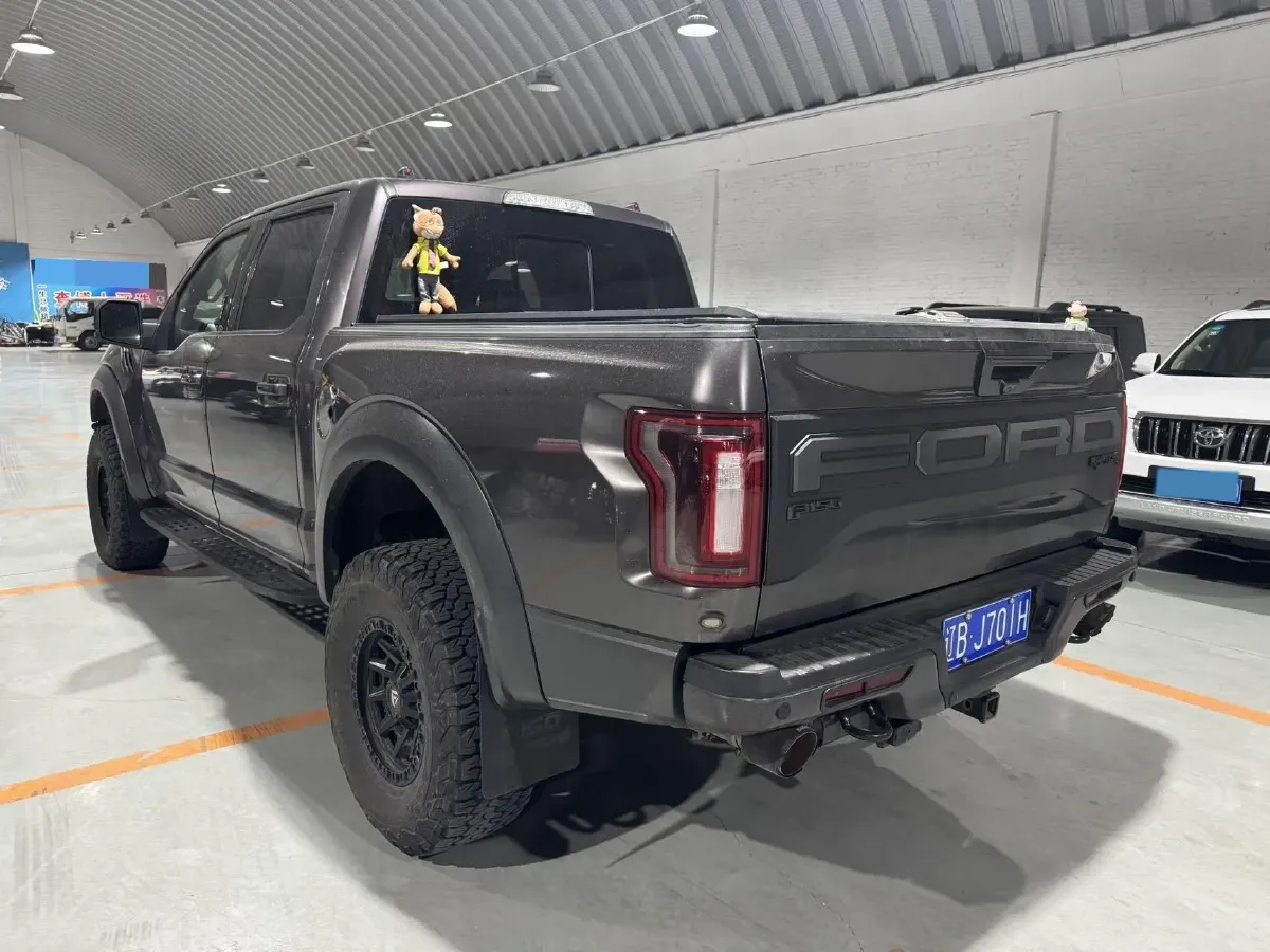 2019 Ford F-150 3.5T 381HP V6 10AT,autocango,china used car exporter,china ev exporter,chinese used car exporter,chinese used ev exporter