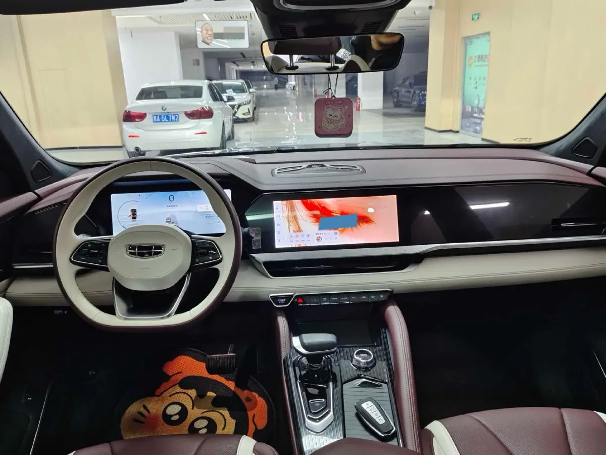 2021 Geely Monjaro 2.0T 218HP L4 7DCT,autocango,china used car exporter,china ev exporter,chinese used car exporter,chinese used ev exporter