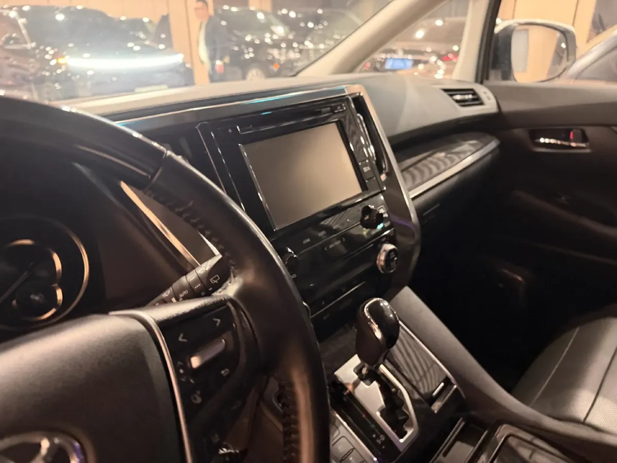 2019 Toyota Vellfire 2.5L 117HP L4 E-CVT Hybrid,autocango,china used car exporter,china ev exporter,chinese used car exporter,chinese used ev exporter