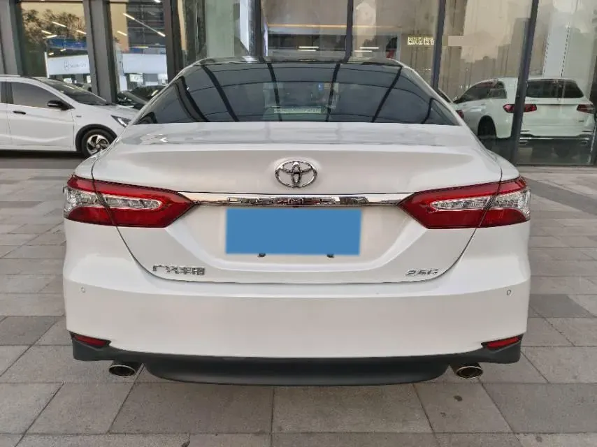 2019 Toyota Camry 2.5L 209HP L4 8AT,autocango,china used car exporter,china ev exporter,chinese used car exporter,chinese used ev exporter